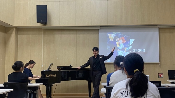 통영시, 예술인문학 강좌 ‘TIMF행복학교’ 수강생 모집 기사 이미지