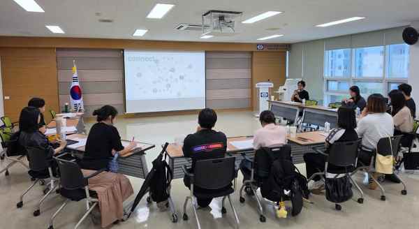통영교육지원청, AI·디지털 기반 지역 연계 교육과정 설계 연수 운영 기사 이미지